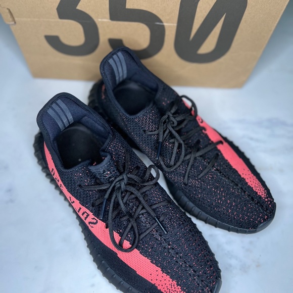 Adidas Yeezy Boost 350 V2 Size 11.5 Core Black Red BY9612 Kanye West main image 4